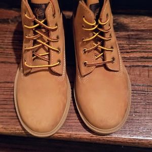 Kids Timberlands Size 1